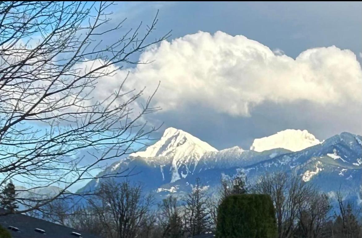 Bed and Breakfast The Hazelhouse Chilliwack Exteriér fotografie